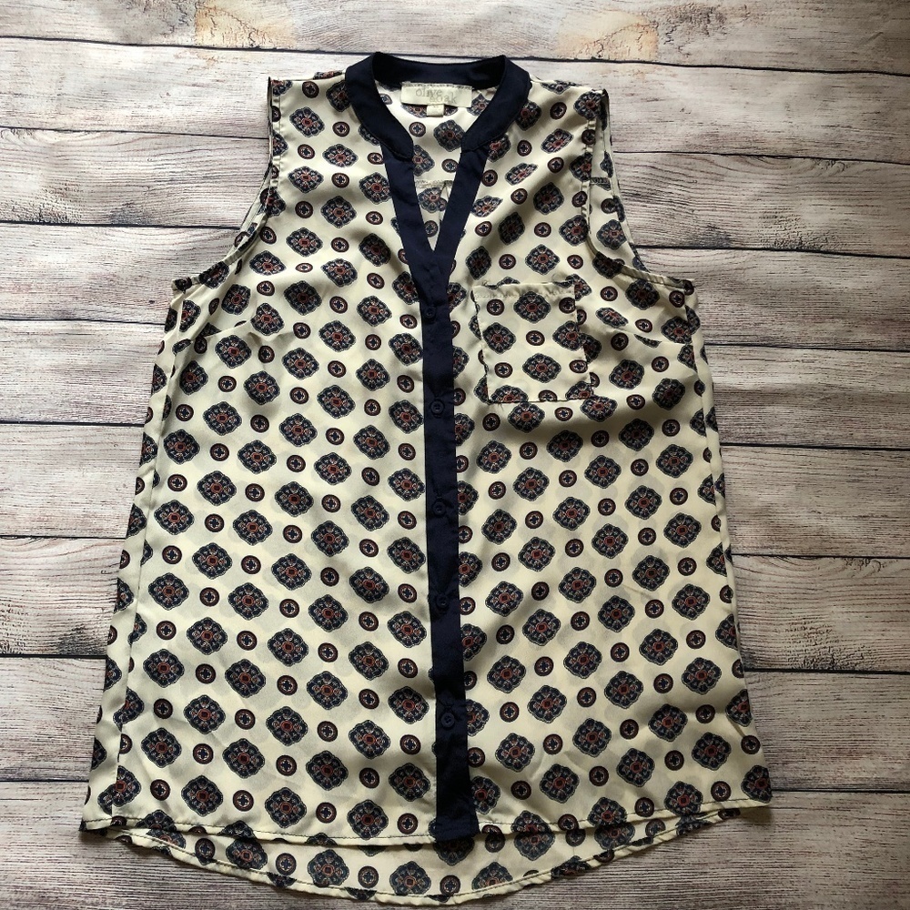 Olive & Oak Printed Sleeveless Blouse Size XS